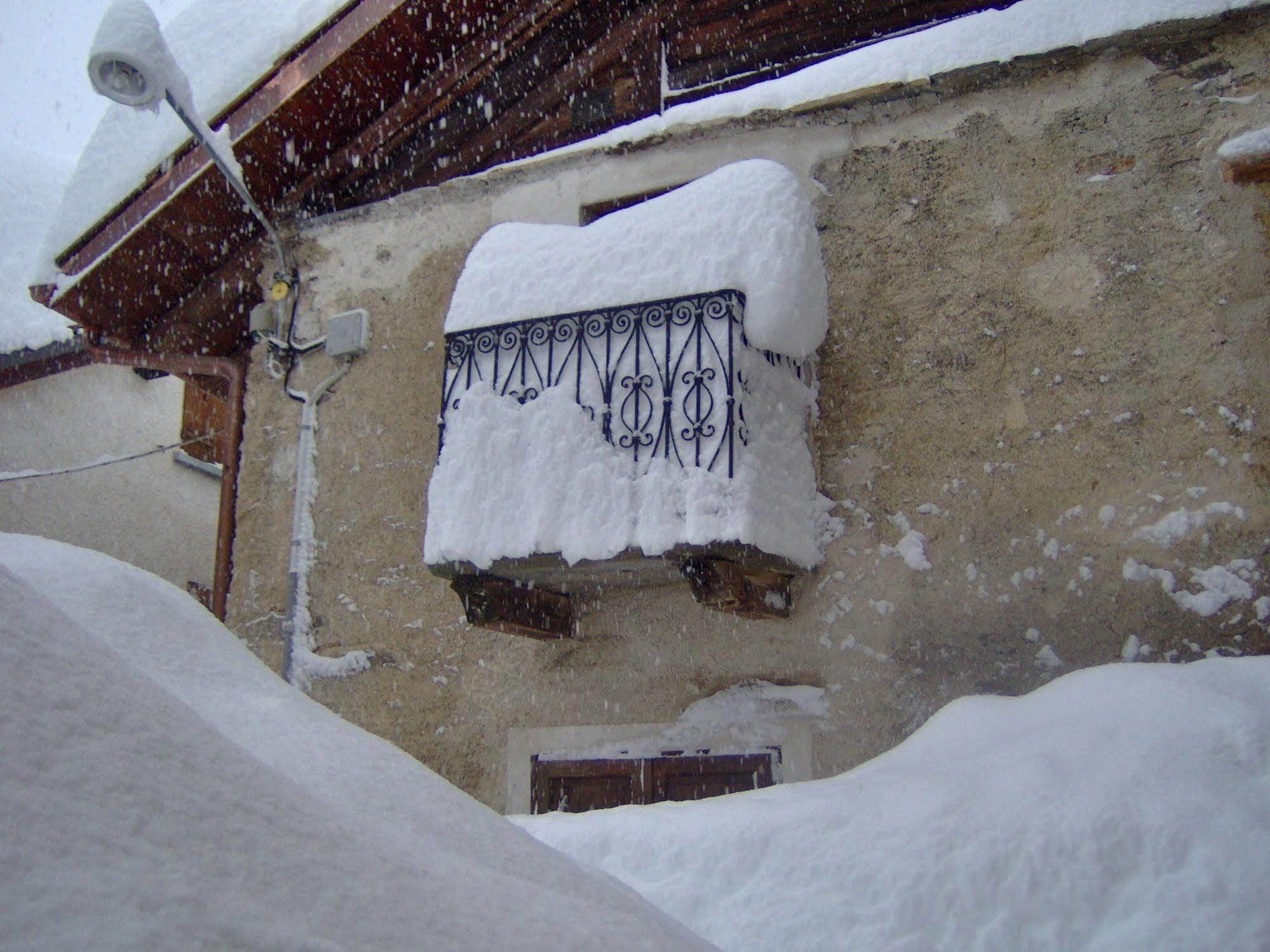 Casa Grande Apartment Pragelato Luaran gambar